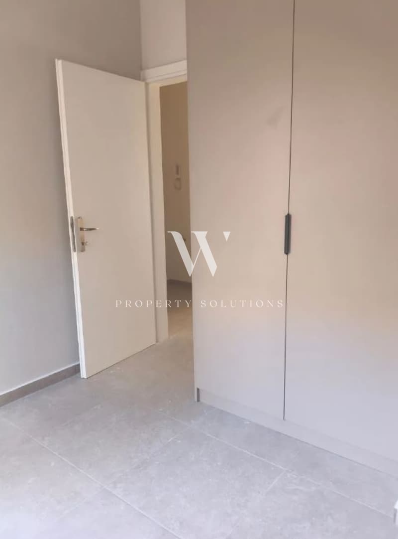 Apartment in Center, Dafni — Photo 9 of 14