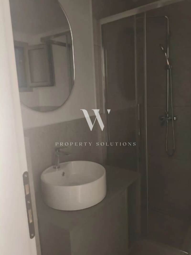 Apartment in Center, Dafni — Photo 13 of 14