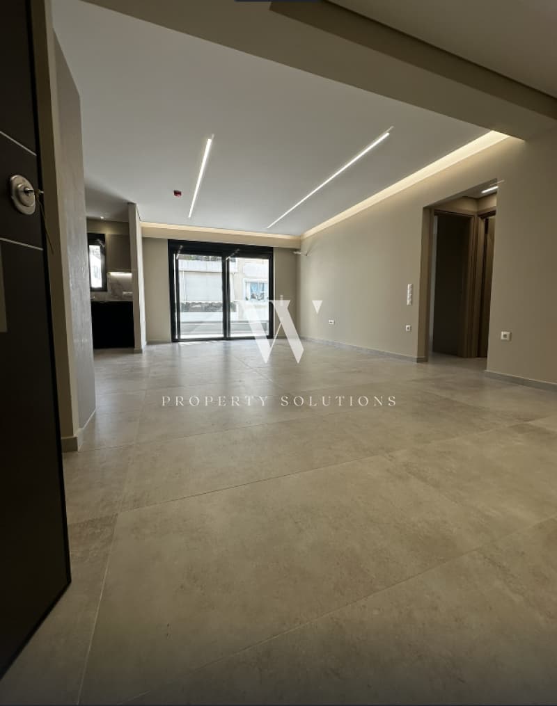 Apartment in Piraiki, Piraeus — Photo 1 of 29
