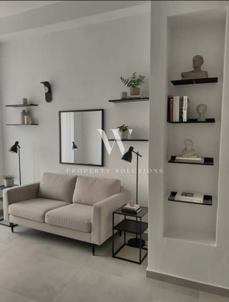 Apartment in Evaggelistria, Piraeus — Photo 2 of 16