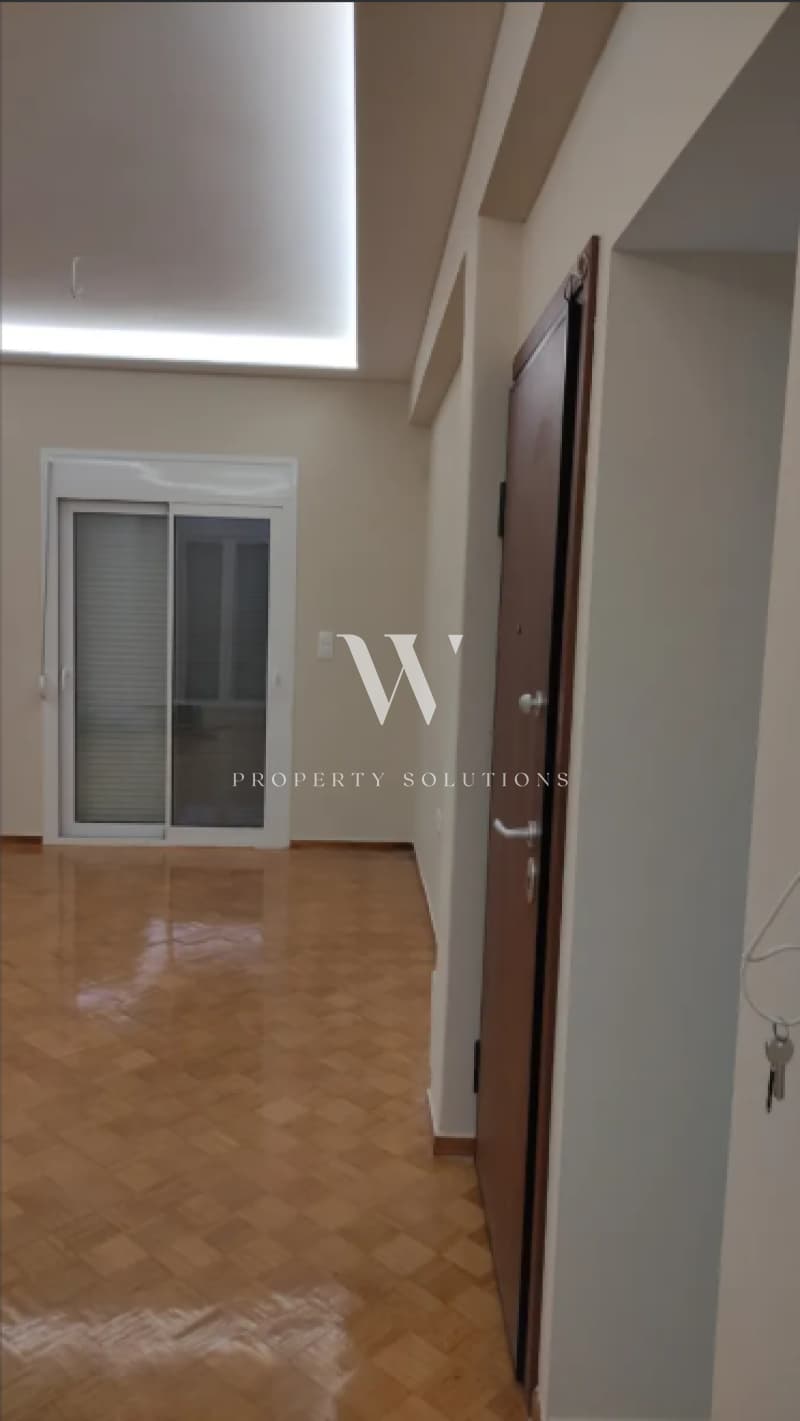 Apartment in Diilistiria, Piraeus — Photo 2 of 17