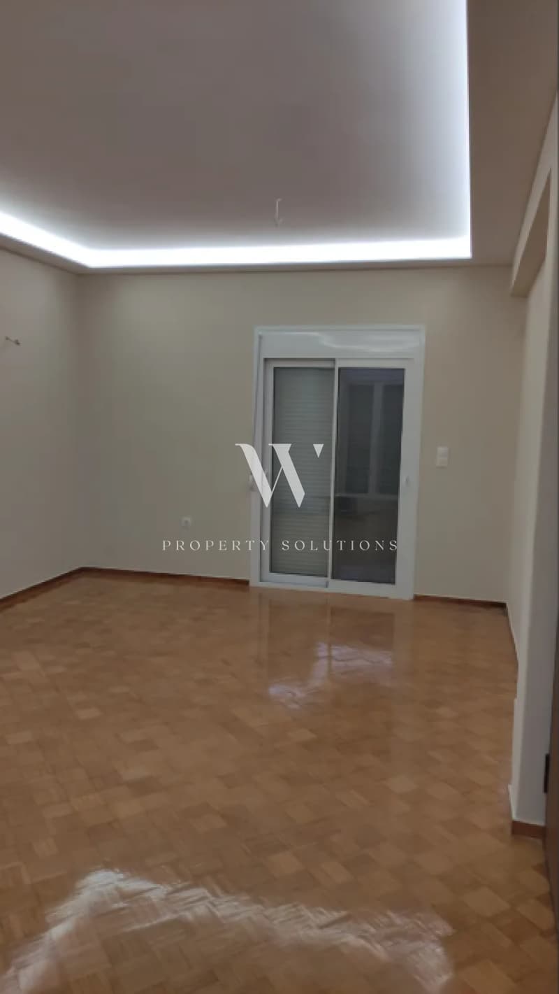 Apartment in Diilistiria, Piraeus — Photo 3 of 17