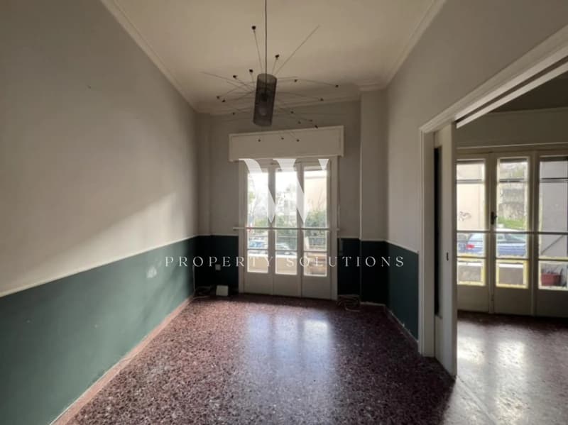 Apartment in Mikrolimano, Piraeus — Photo 2 of 7
