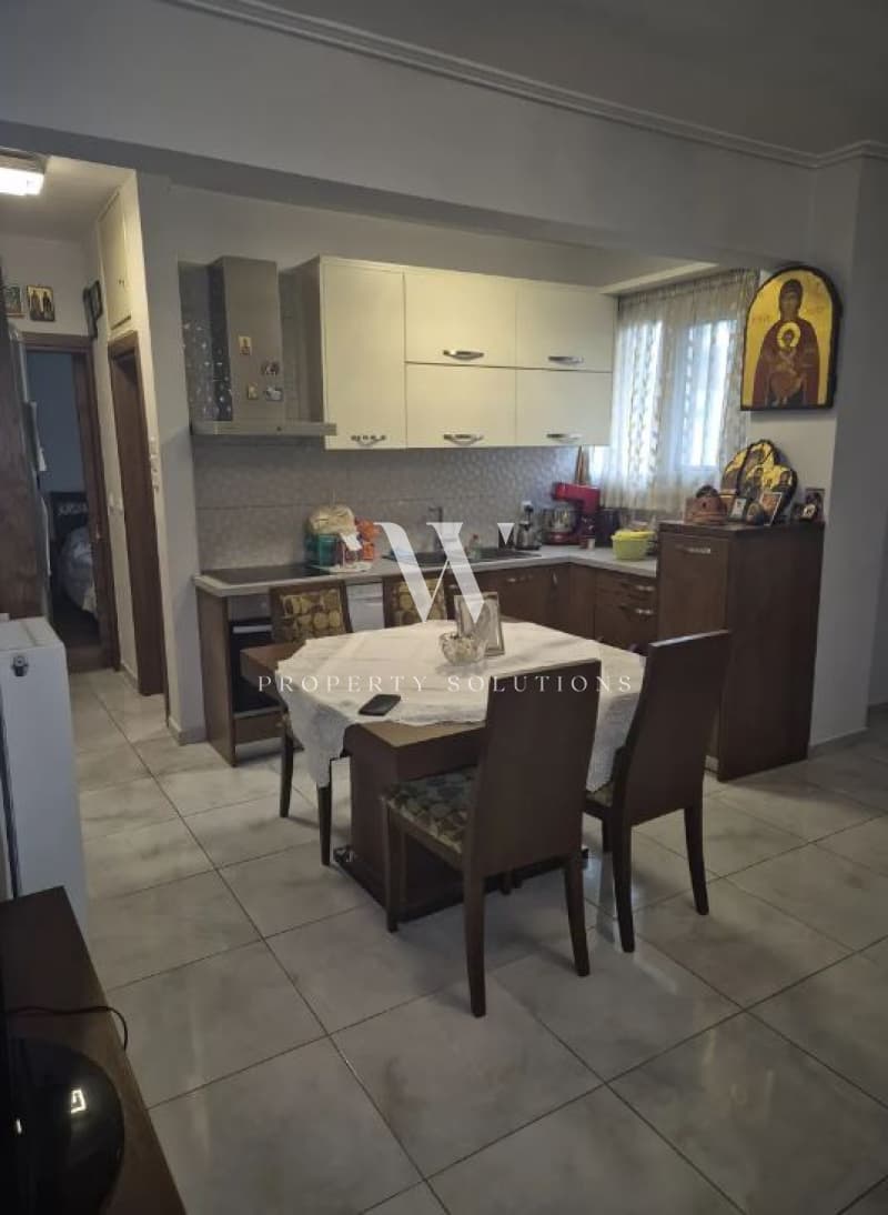 Apartment in Agia Eleousa, Kalithea — Photo 1 of 16