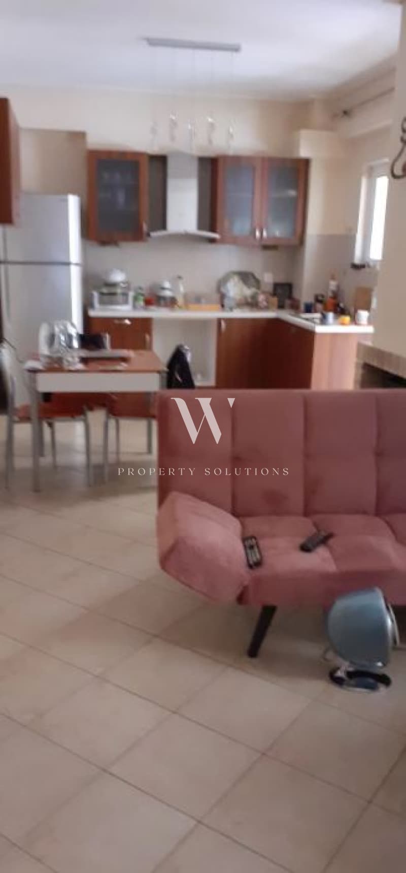 Apartment in Agia Eleousa, Kalithea — Photo 1 of 7