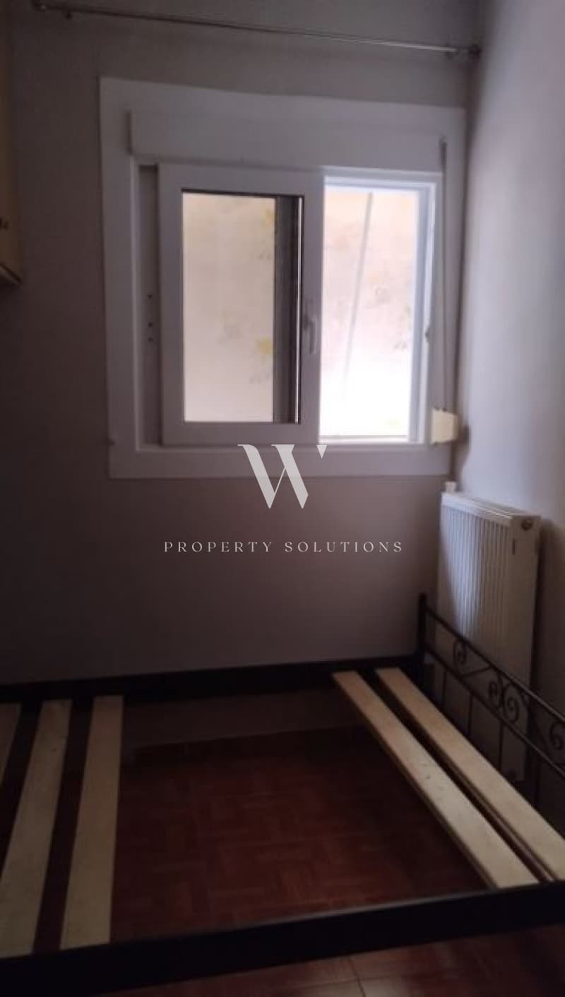 Apartment in Maniatika, Piraeus — Photo 3 of 8