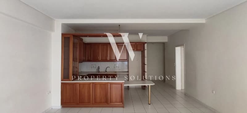 Apartment in Center, Nikaia — Photo 1 of 25