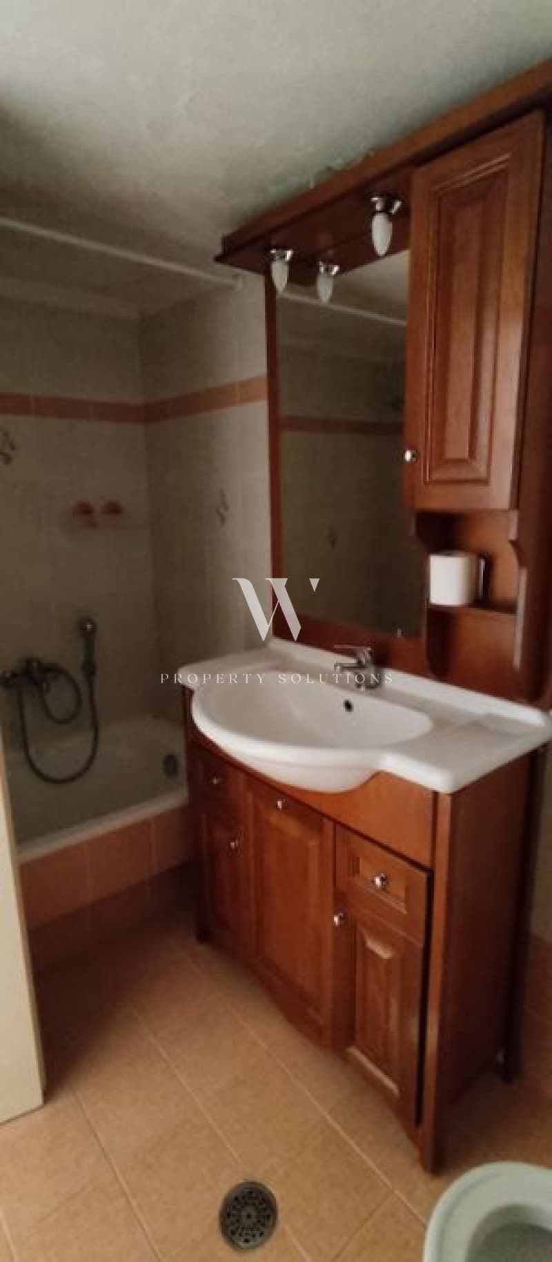 Apartment in Center, Nikaia — Photo 16 of 25