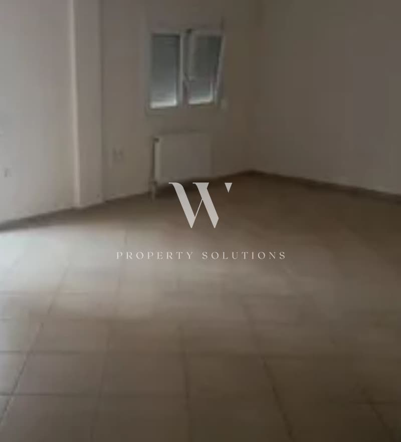 Apartment in Center, Nikaia — Photo 3 of 4