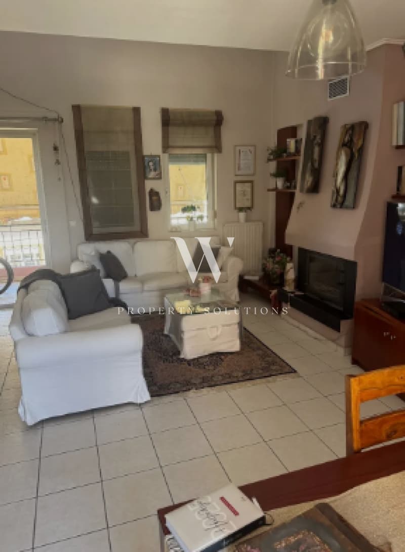 House in Agia Paraskevi, Nea Smyrni — Photo 1 of 2