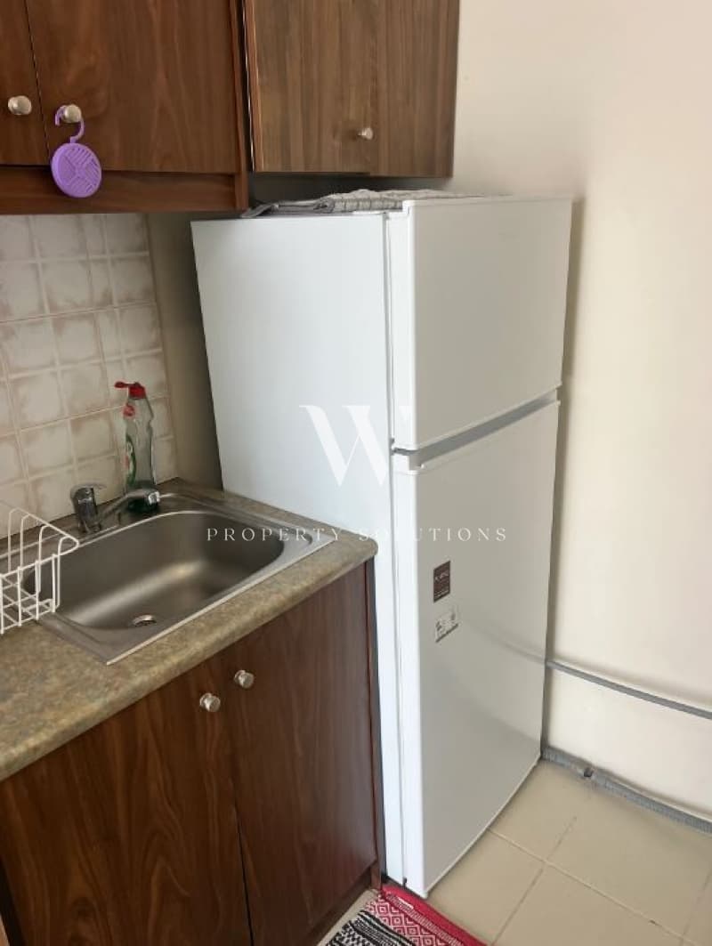 Apartment in Center, Moschato — Photo 5 of 7