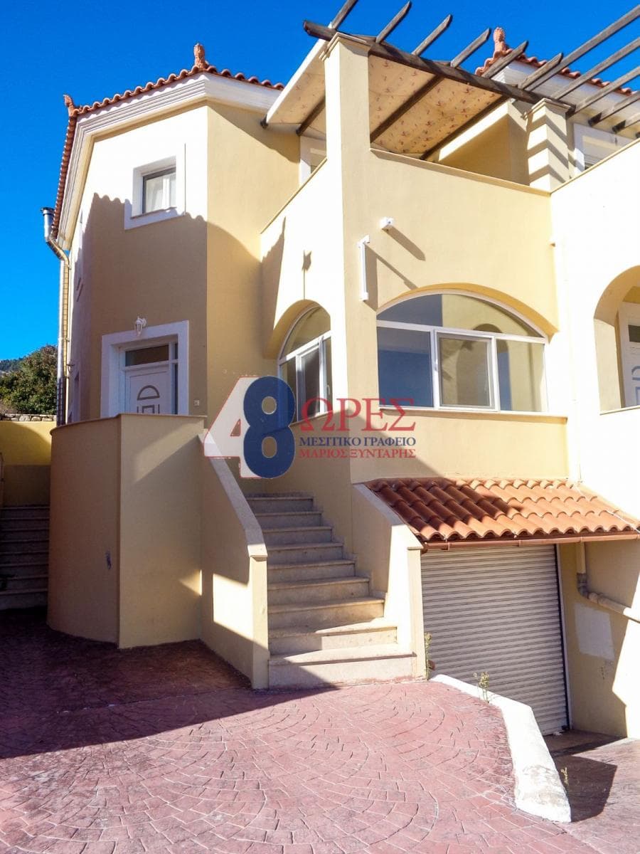 House in Chios town, Chios — Photo 1 of 21