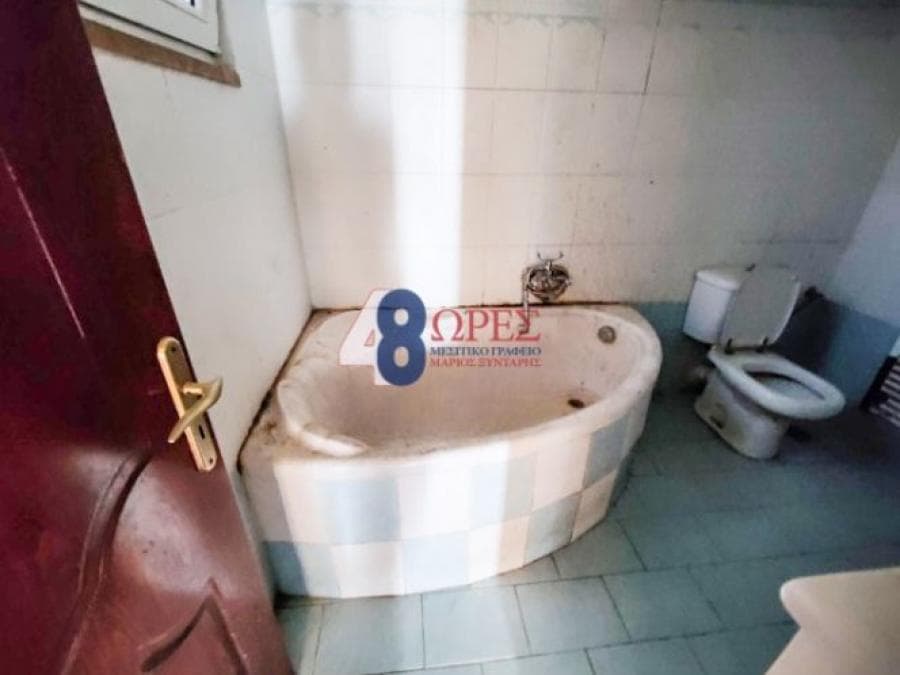 House in Chios town, Chios — Photo 9 of 9