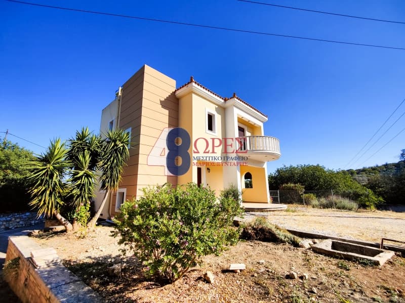 House in Agios Minas, Chios — Photo 1 of 30