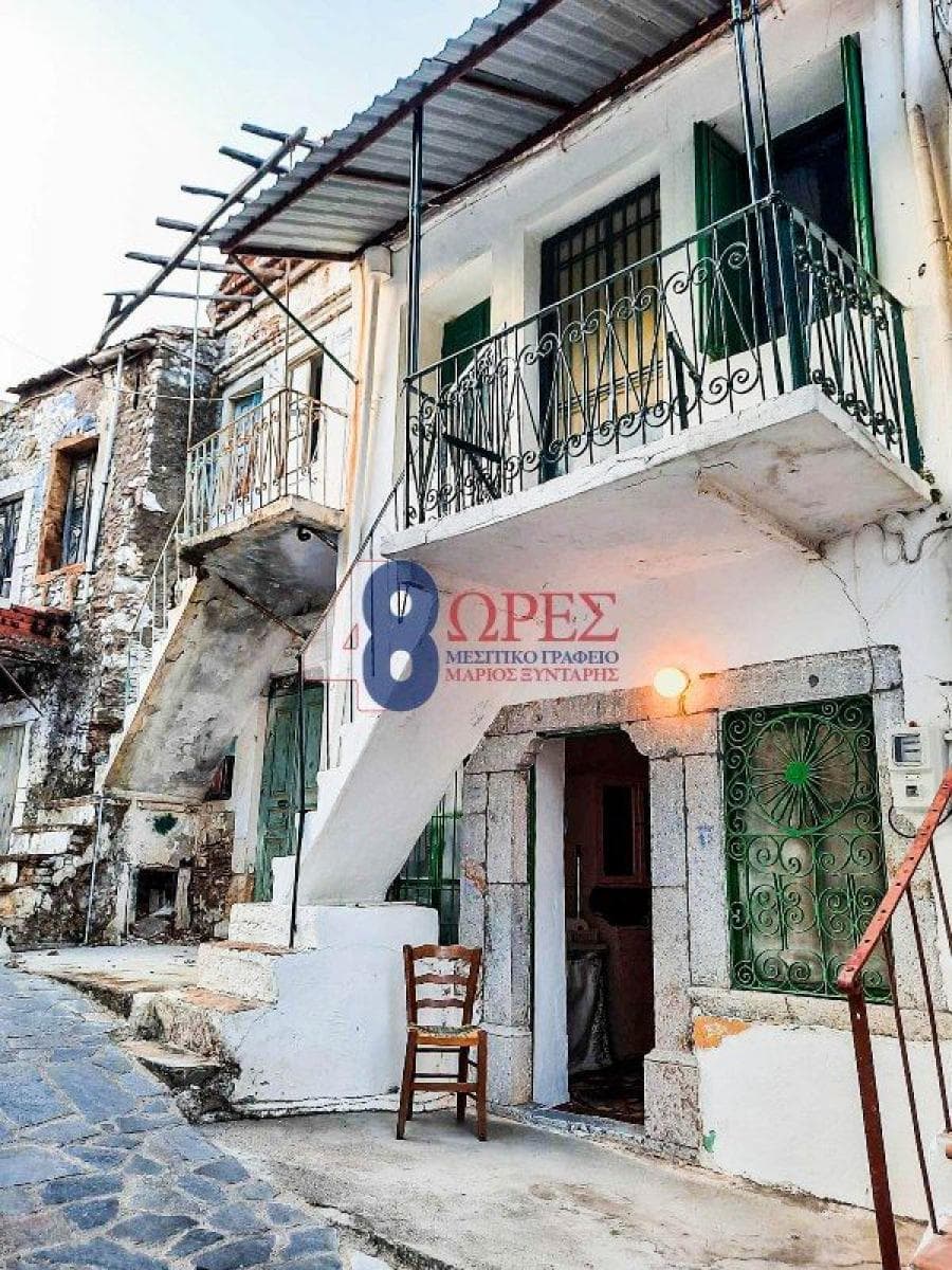 House in Kardamila, Oinousses — Photo 1 of 25