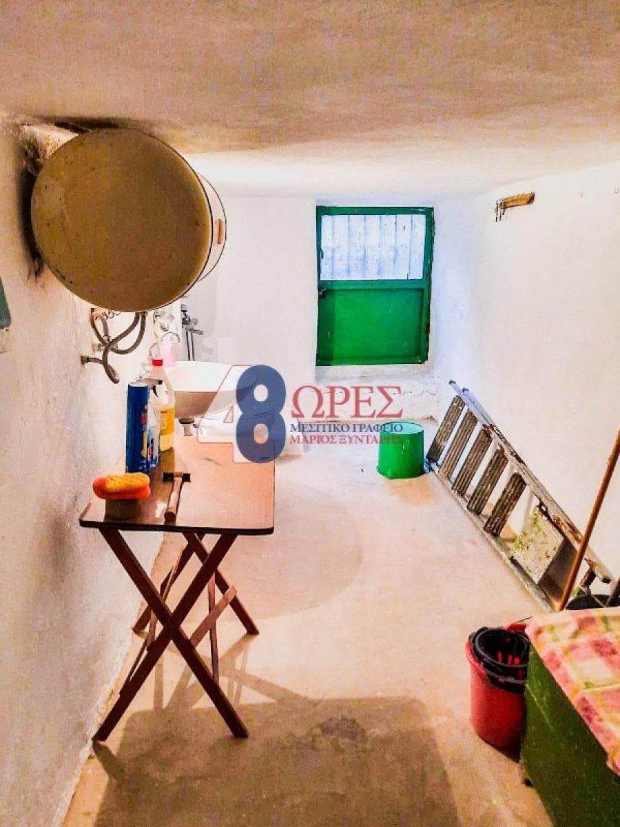 House in Kardamila, Oinousses — Photo 13 of 25