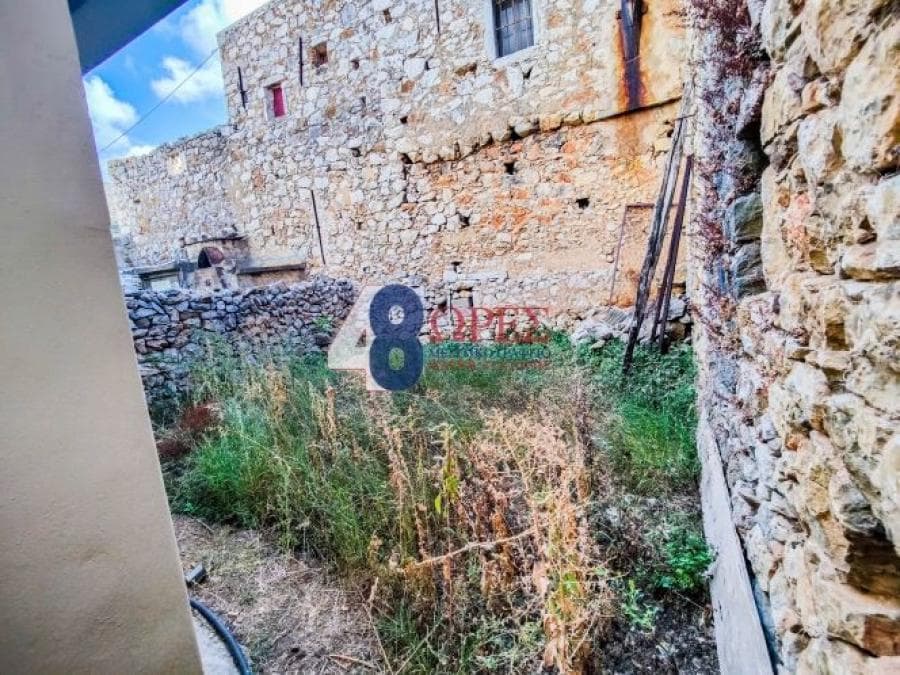 House in Mastichochoria, Chios — Photo 2 of 12