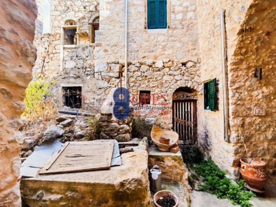 House in Mastichochoria, Chios — Photo 3 of 12