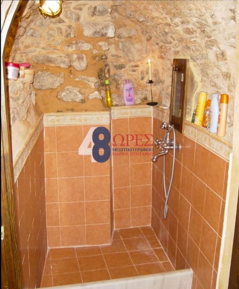 House in Ionia, Chios — Photo 21 of 24