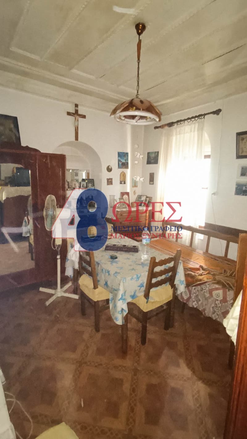 House in Oinousses, Oinousses — Photo 3 of 7