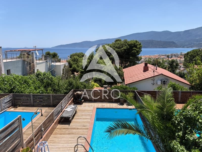 Μονοκατοικία στην Λουτρά Ωραίας Ελένης, Σαρωνικός — Φωτογραφία 1 από 30