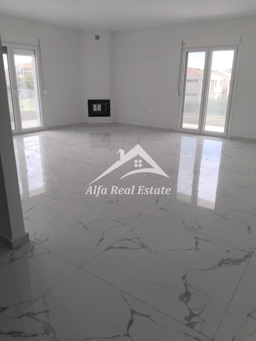 Apartment in Peraia, Peraia — Photo 1 of 25