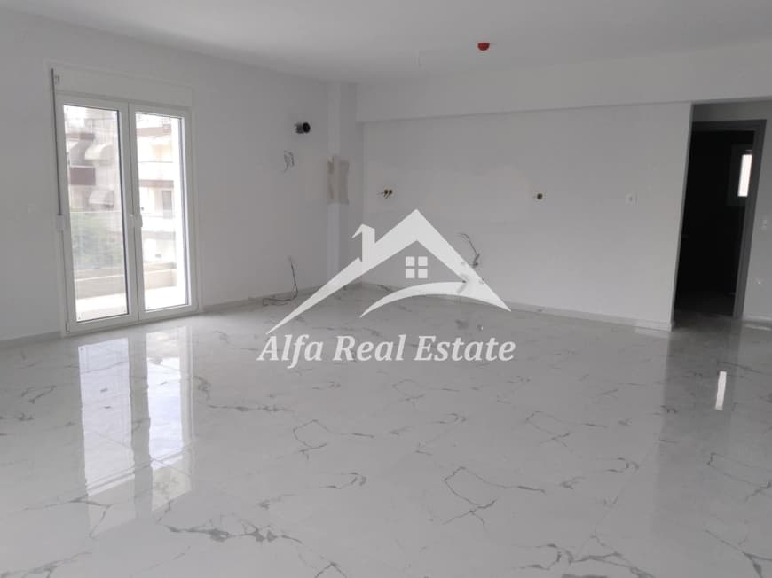 Apartment in Peraia, Peraia — Photo 3 of 25