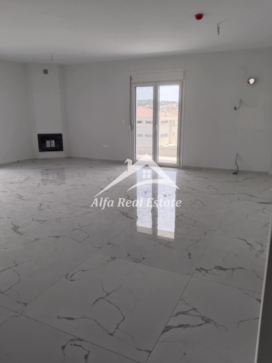 Apartment in Peraia, Peraia — Photo 1 of 26