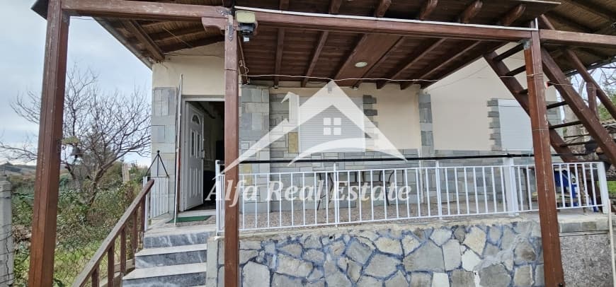 Μονοκατοικία στην Νέοι Επιβάτες, Νέοι Επιβάτες — Φωτογραφία 1 από 16
