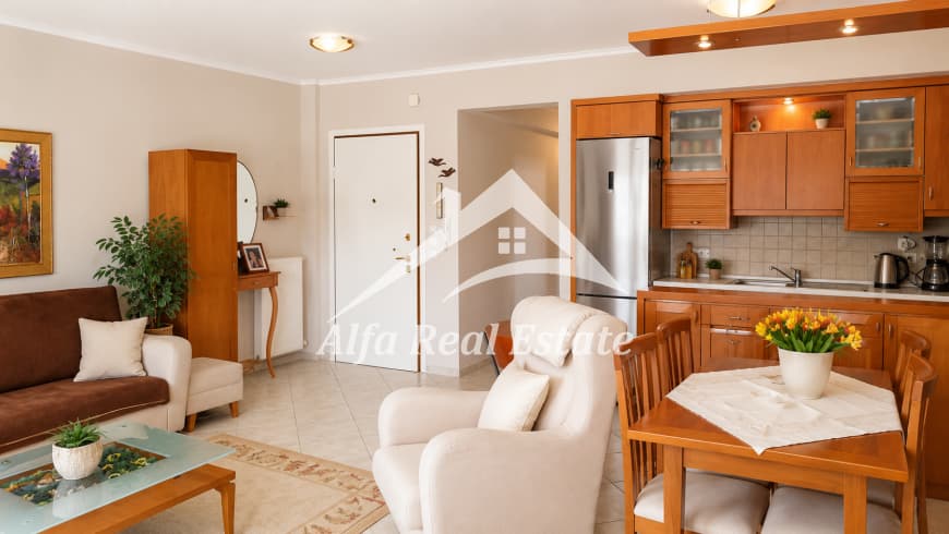 Apartment in Peraia, Peraia — Photo 1 of 6