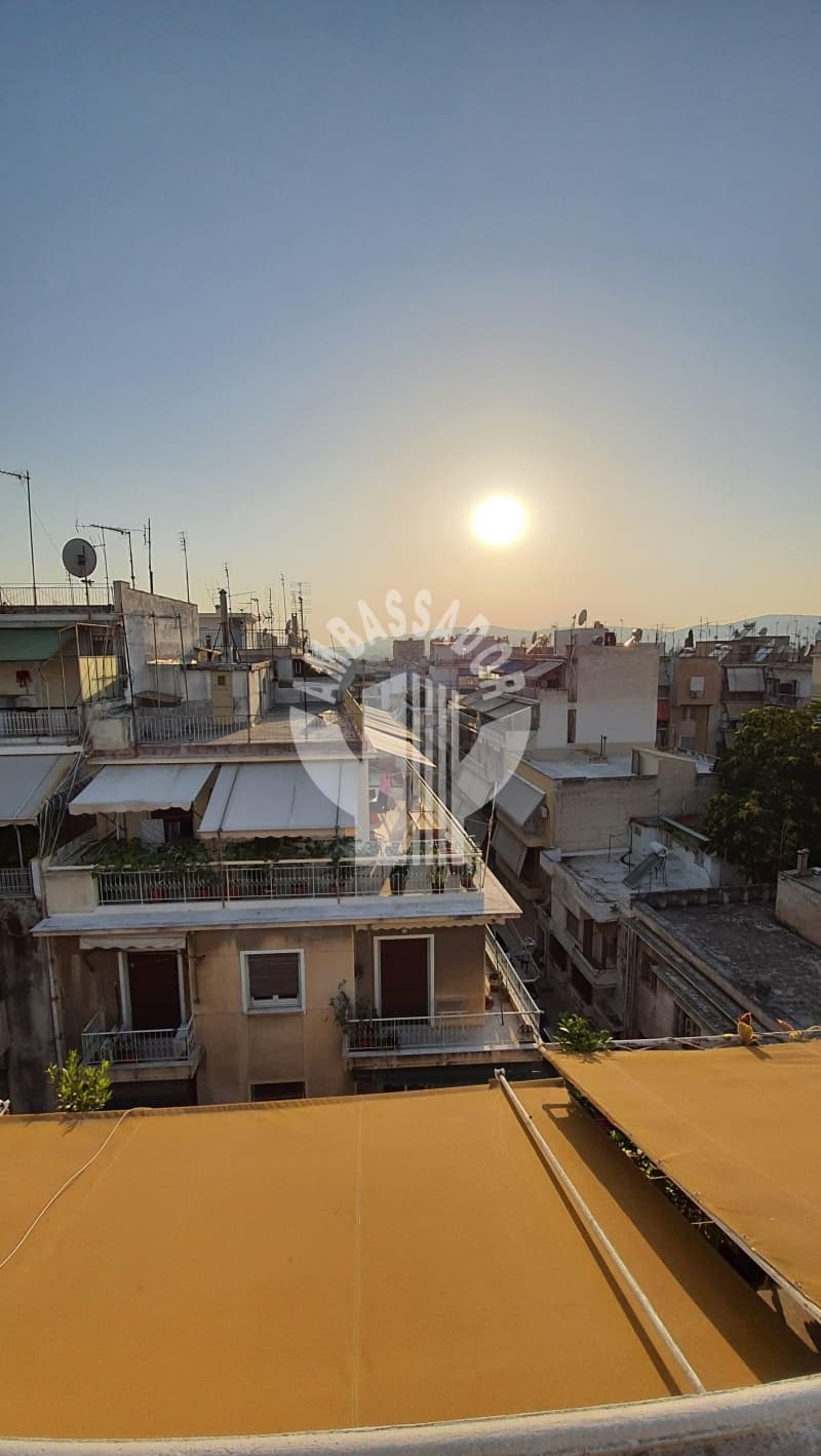 Διαμέρισμα στην Πλατεία Κολιάτσου, Λεωφ. Πατησίων - Λεωφ. Αχαρνών — Φωτογραφία 4 από 10