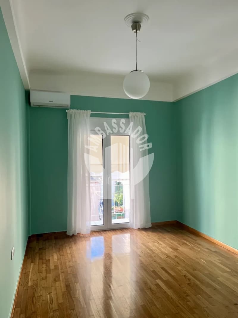 Apartment in Stathmos, Attiki — Photo 15 of 20