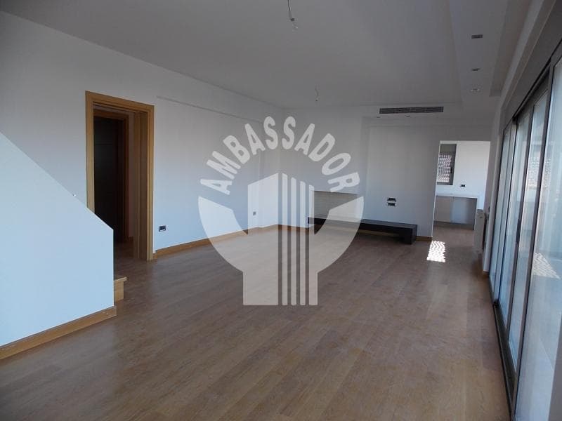 House in Panionia, Glyfada — Photo 1 of 11