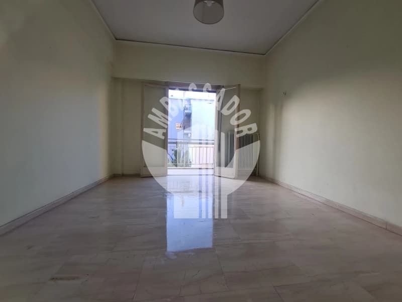 Apartment in Nea Elvetia, Vironas — Photo 1 of 11