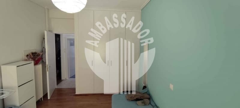 Apartment in Platia Attikis, Attiki — Photo 8 of 10