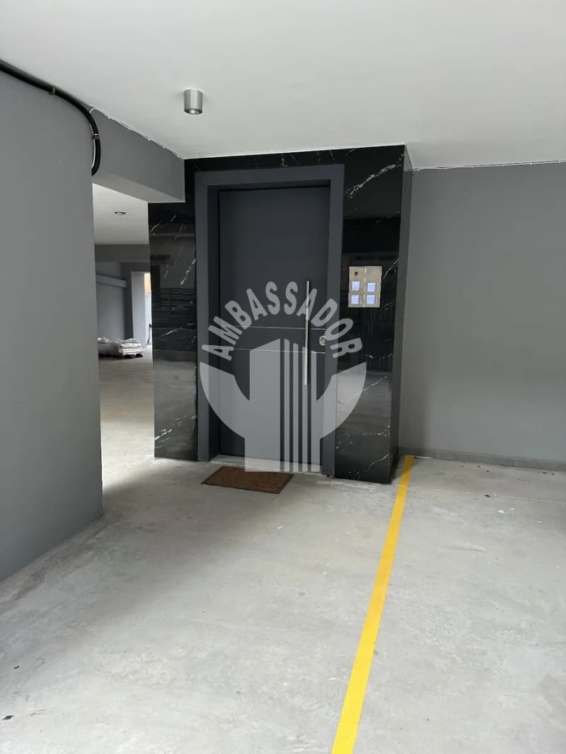 Apartment in Center, Moschato — Photo 2 of 22