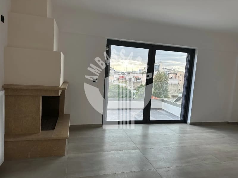 Apartment in Center, Moschato — Photo 5 of 22