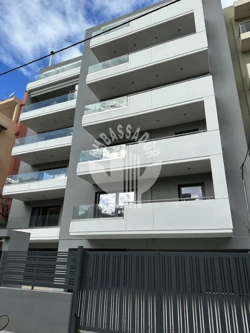 Apartment in Center, Moschato — Photo 21 of 22