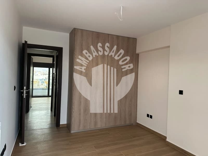 Apartment in Center, Moschato — Photo 11 of 22