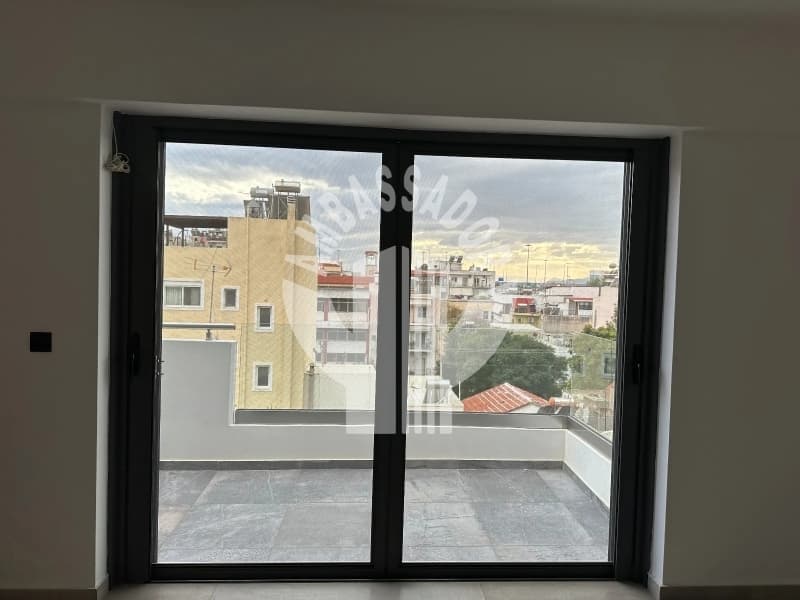 Apartment in Center, Moschato — Photo 6 of 22