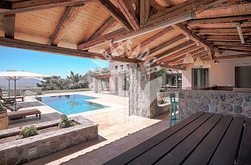House in Terpsithea, Glyfada — Photo 1 of 9