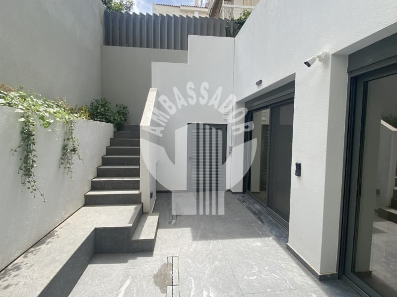 House in Panionia, Glyfada — Photo 21 of 30