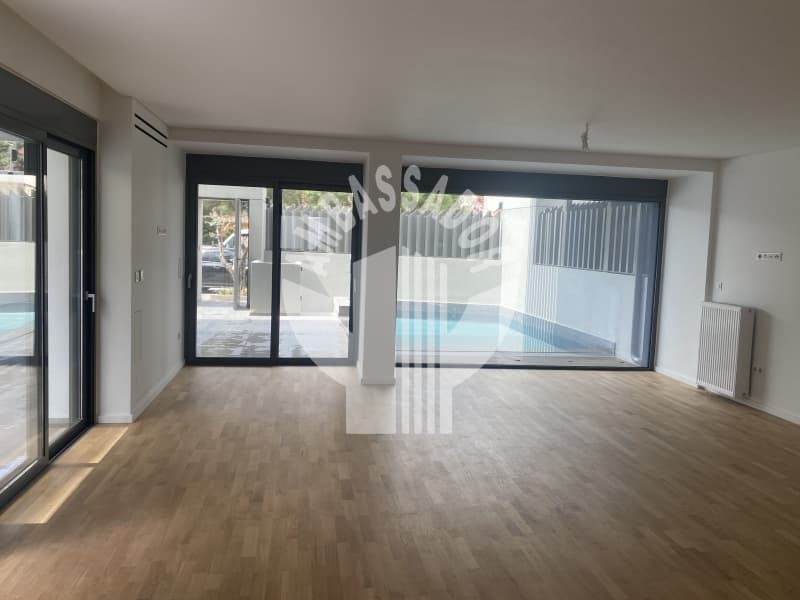 House in Panionia, Glyfada — Photo 1 of 30