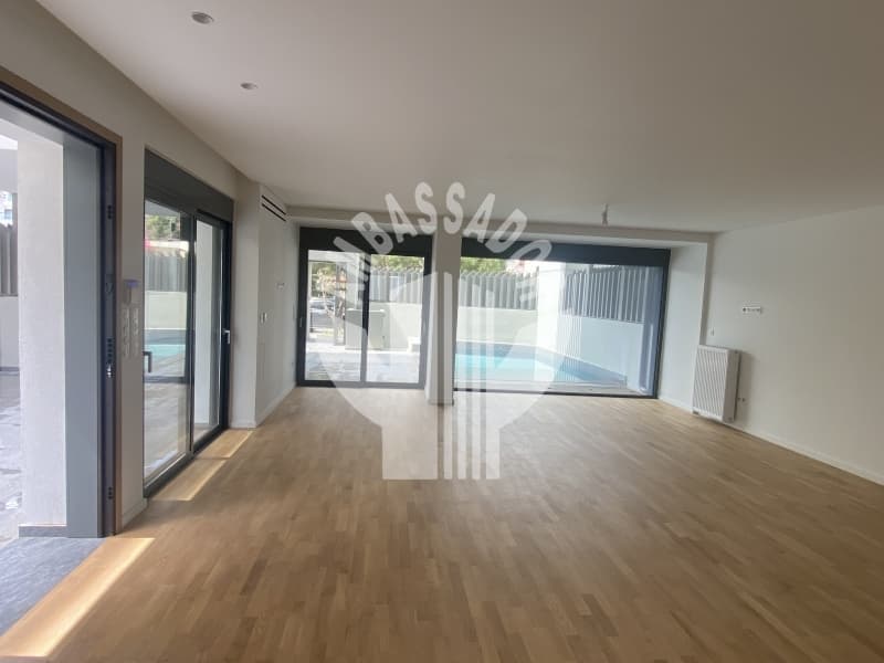 House in Panionia, Glyfada — Photo 2 of 30