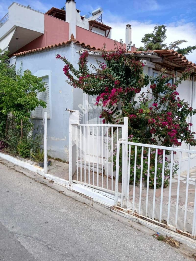 Οικόπεδο στην Κέντρο, Γλυκά Νερά