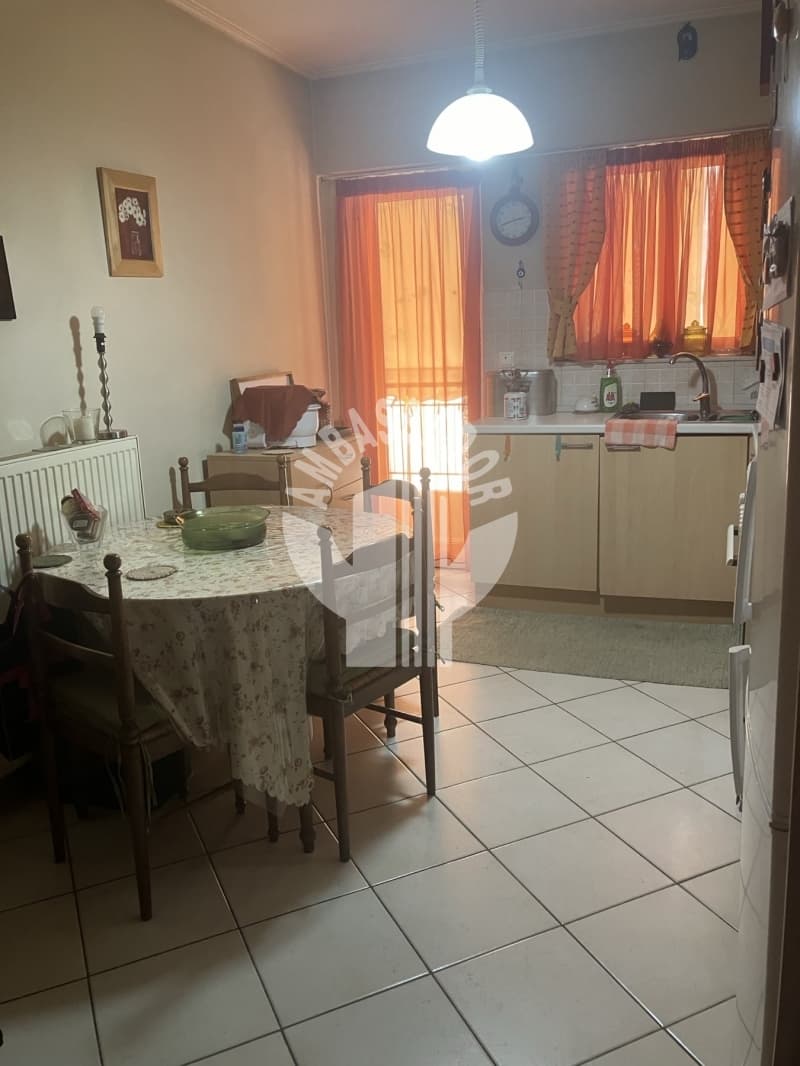 Apartment in Kokkinia, Nikaia — Photo 10 of 14