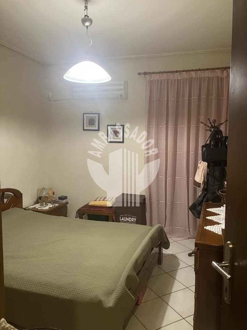 Apartment in Kokkinia, Nikaia — Photo 9 of 14