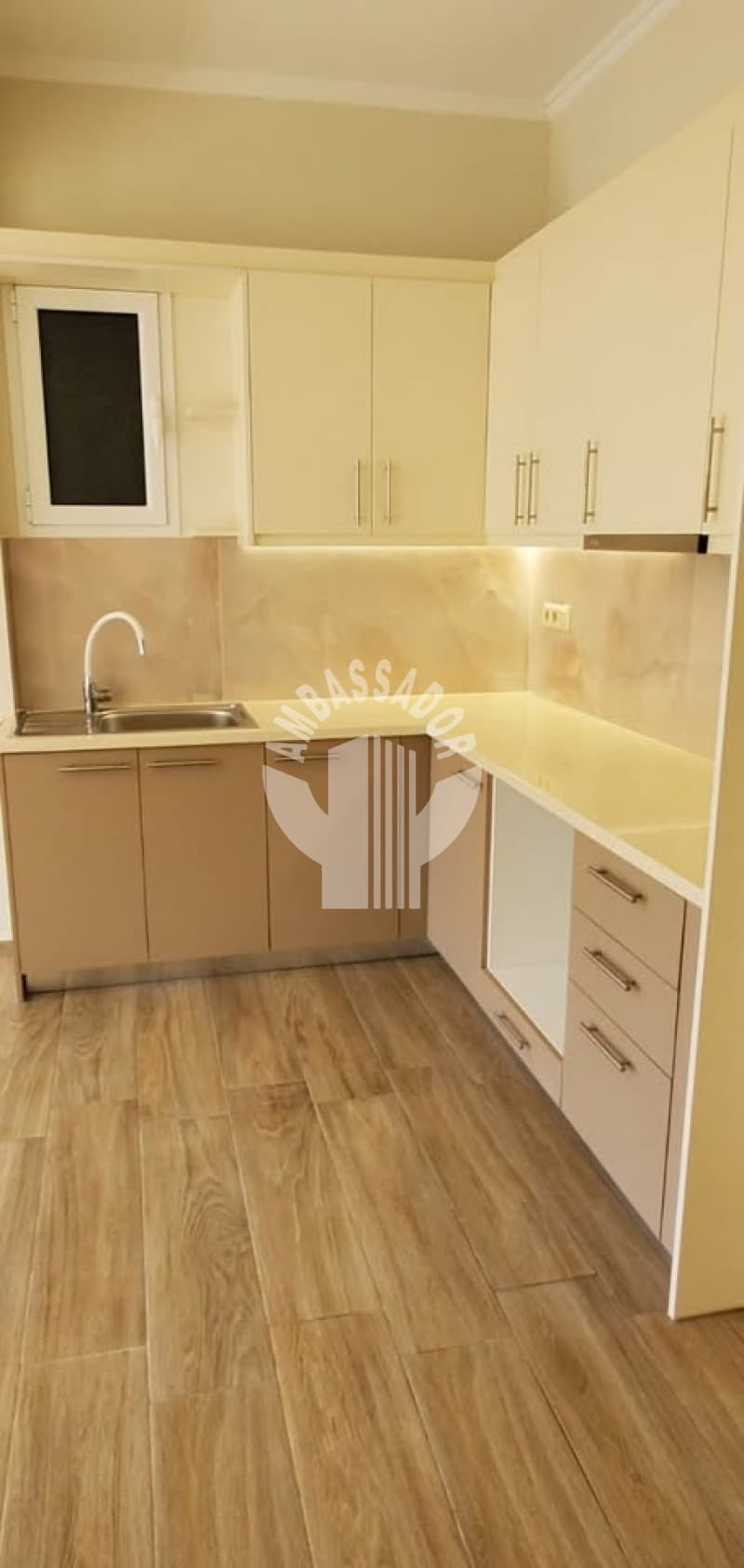 Apartment in Plateia Davaki, Kalithea — Photo 1 of 8