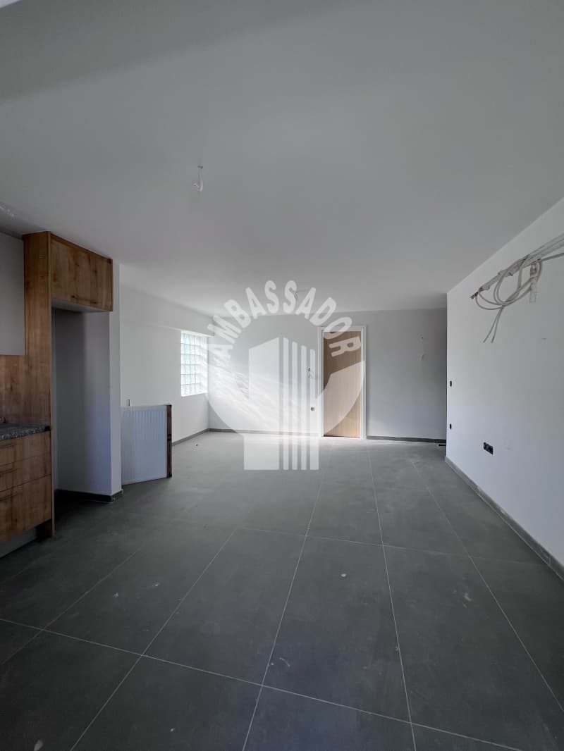 Apartment in Viamax, Peristeri — Photo 11 of 11