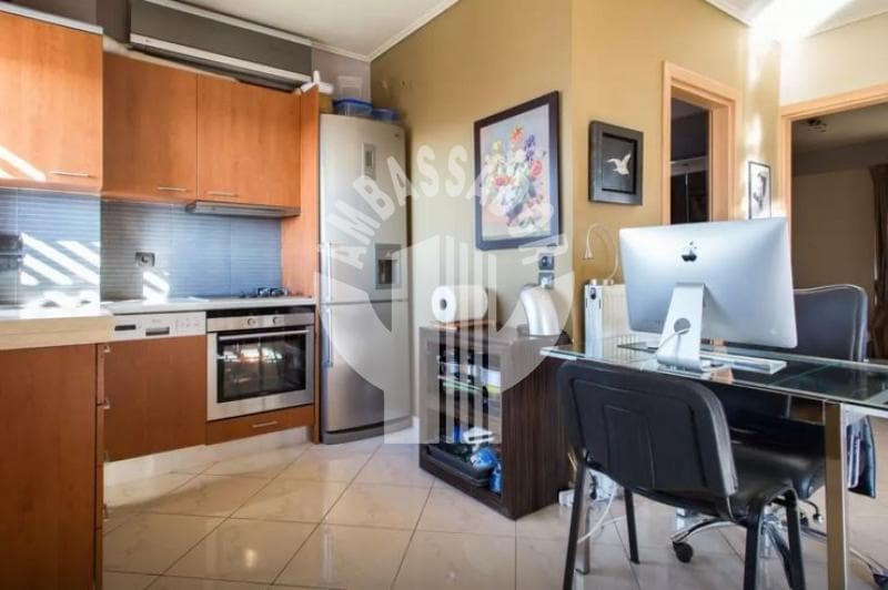 Apartment in Stathmos, Attiki — Photo 1 of 30